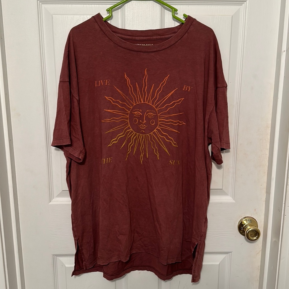 American Eagle sun graphic tee NWT size large